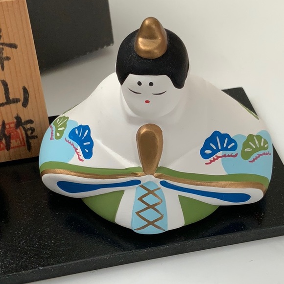 Porcelain Japanese Wedding Dolls Decor - Picture 4 of 11